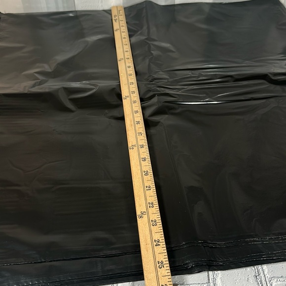 Huge Poly Mailer 24”x24” Black 30 mailers Big Poly Mailer - Picture 4 of 7